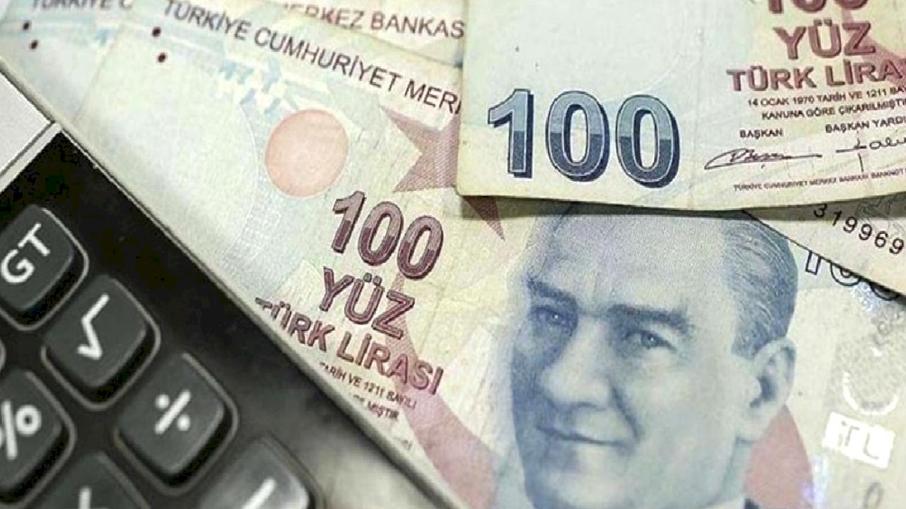 Emeklilere PTT'den 14 bin liralık nakit destek