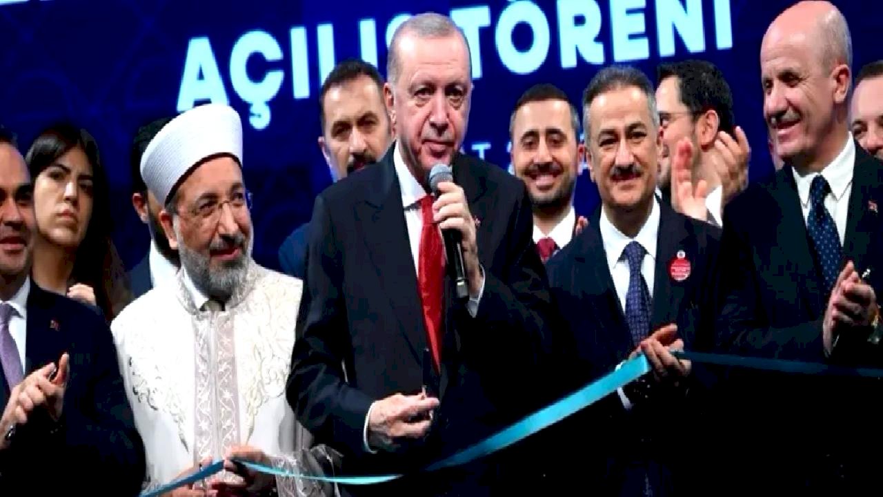 Erdoğan: Üniversitelerimiz Türkiye’nin vizyon merkezi olmalı