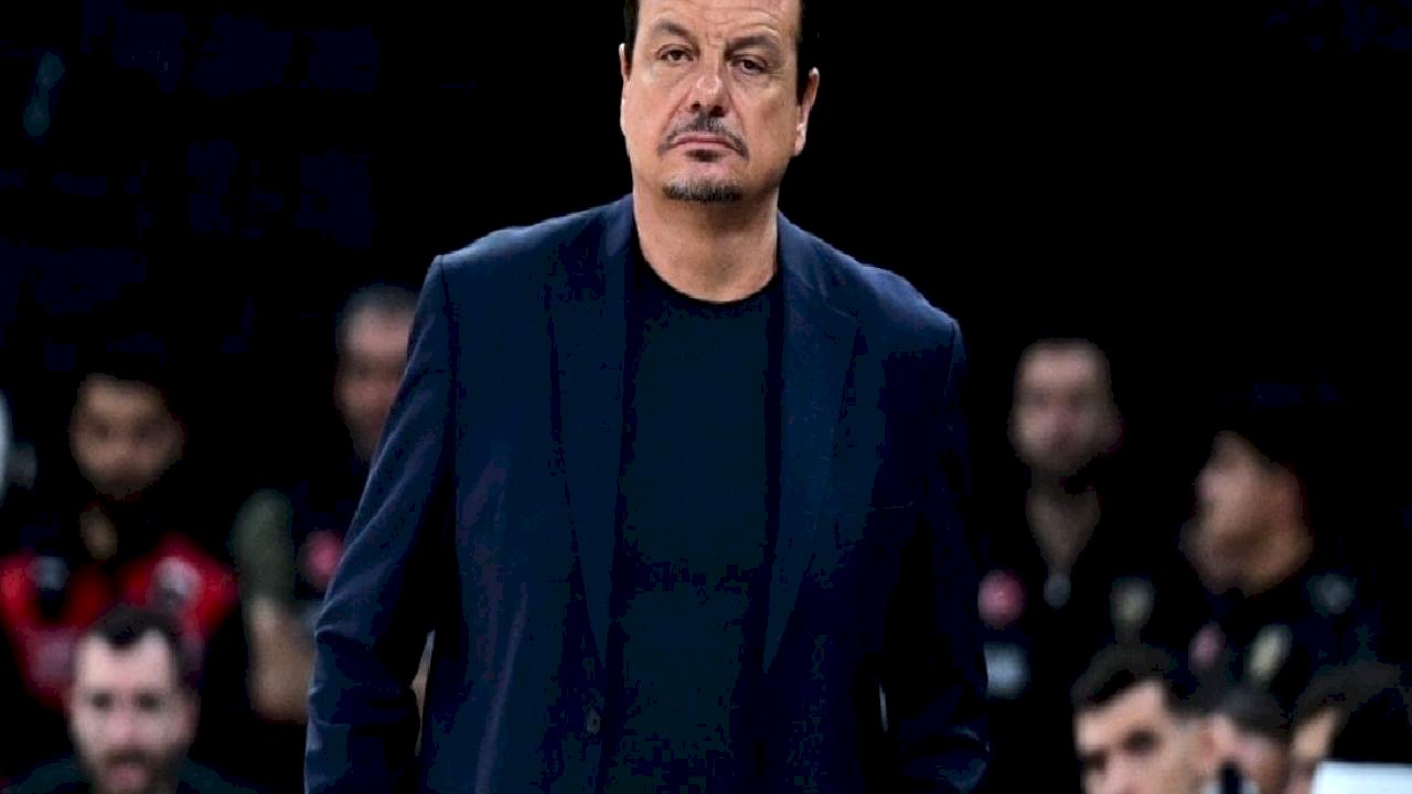 Ergin Ataman'ın acı günü: Annesi hayatını kaybetti