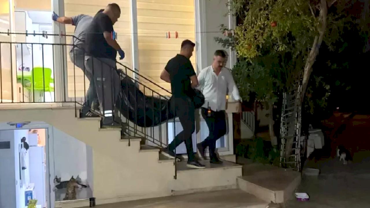 Eski Eşini Eşarpla Boğarak Öldürdü