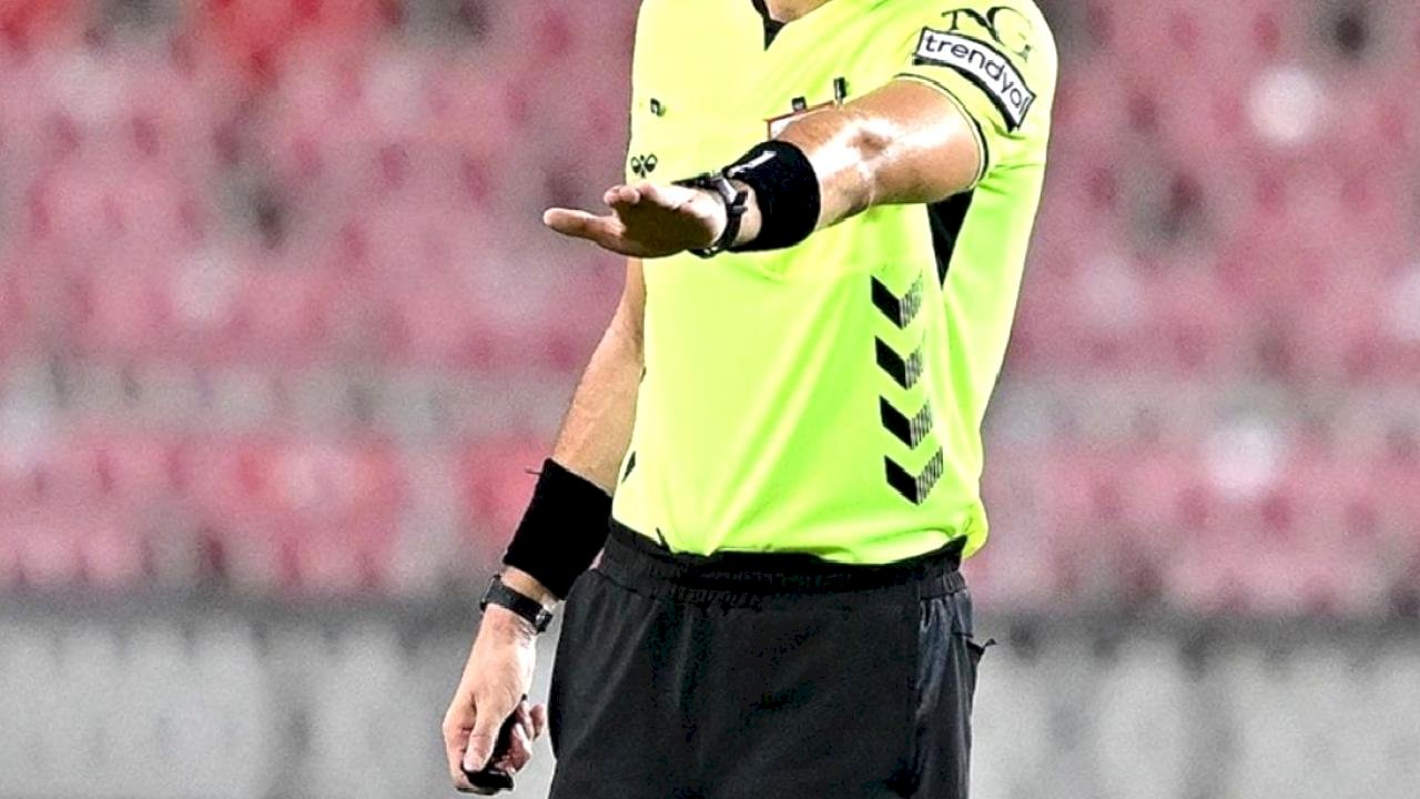 Eski hakemler, Beşiktaş-Konyaspor maçının tartışmalı pozisyonunu yorumladı