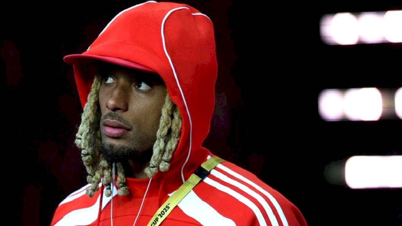 Galatasaray'dan Sacha Boey hamlesi