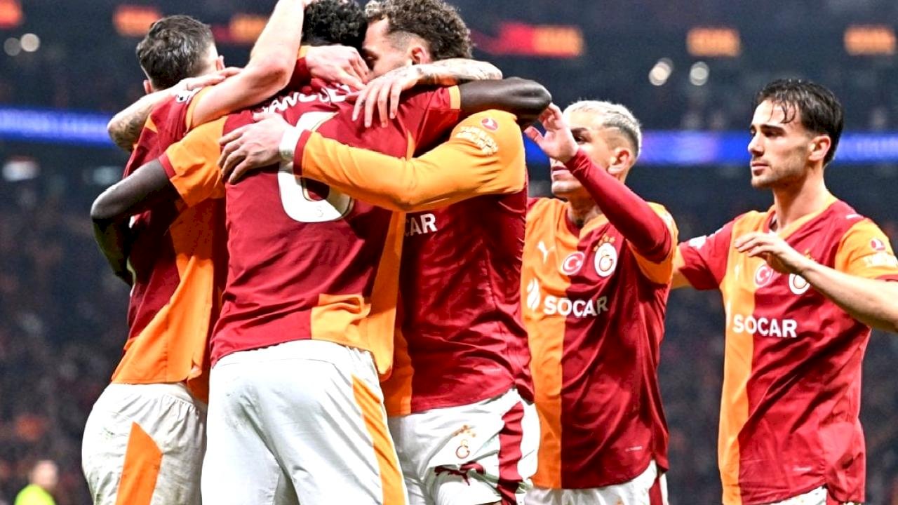 Galatasaray'ın tarihi zaferi Avrupa'da manşetleri süsledi!