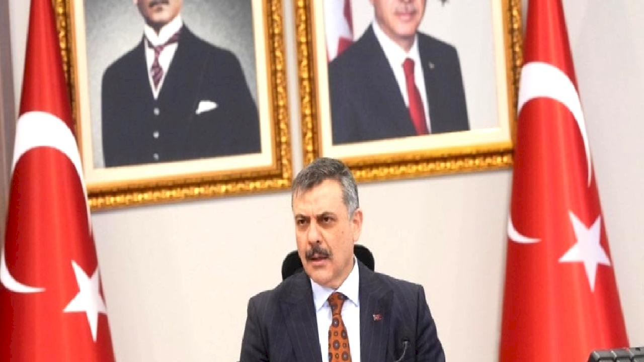 İçişleri Bakanı Mustafa Çiftçi birim amirleriyle toplandı