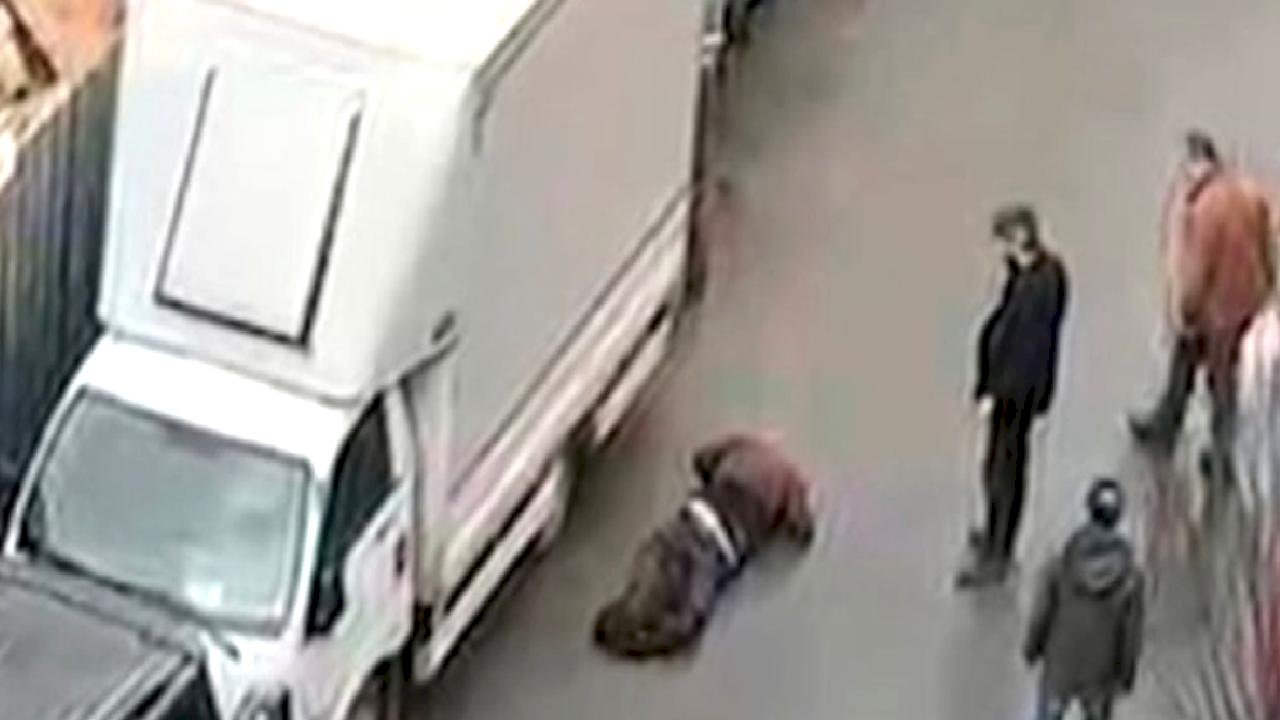 İstanbul'da yaşlı adamı döverek öldüren şüpheliler serbest kaldı