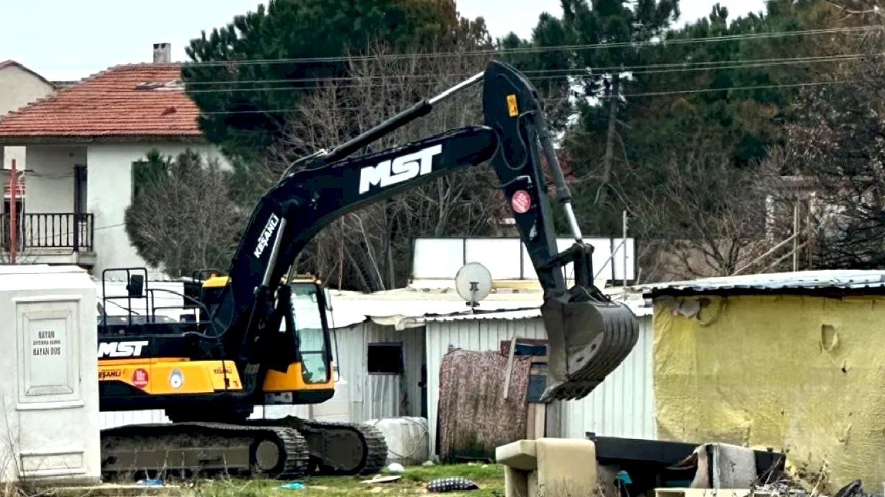 Keşan Belediyesi'nden Erikli Sahili açıklaması... Yapı kayıt belgeleri iptal edildi