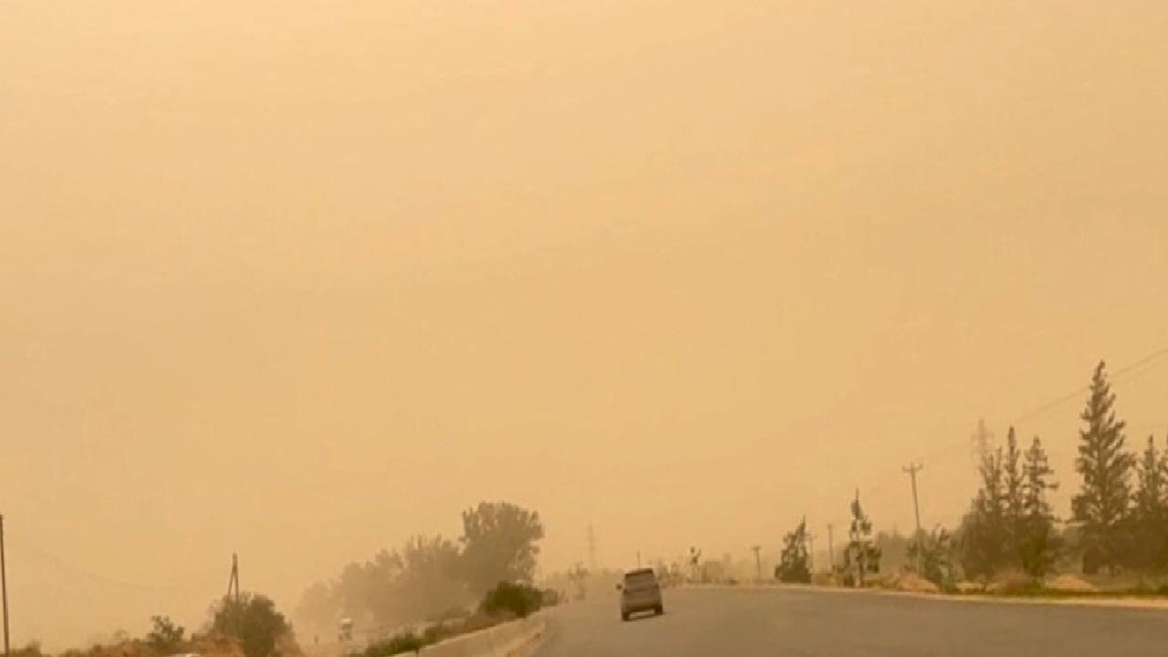 Libya’da kum fırtınası: Trablus ve birçok kentte eğitime ara verildi