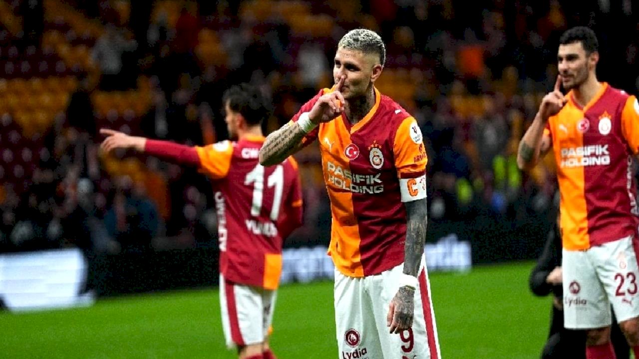 Noa Lang, Mauro Icardi ve Victor Osimhen'den maç sonu üçlü