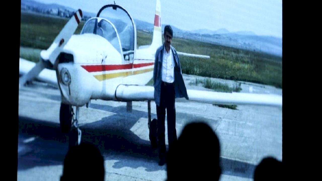 Özdemir Bayraktar’ın hayatı belgesel oldu: “Bu Dünyadan Bir Akıncı Geçti” yayında