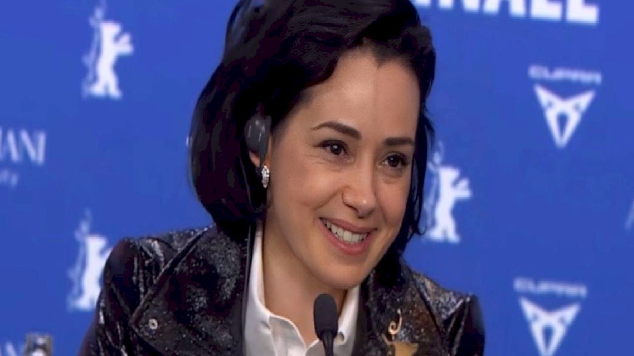 Özgü Namal'dan tuzak 'Türkiye sorusu'na dikkat çekici yanıt