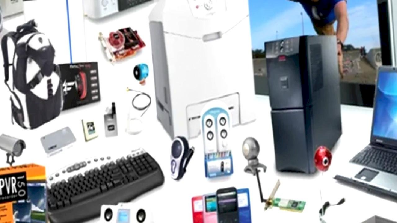 Perakende satışlar yükselişte... En çok artık bilgisayar ve iletişim aygıtlarında