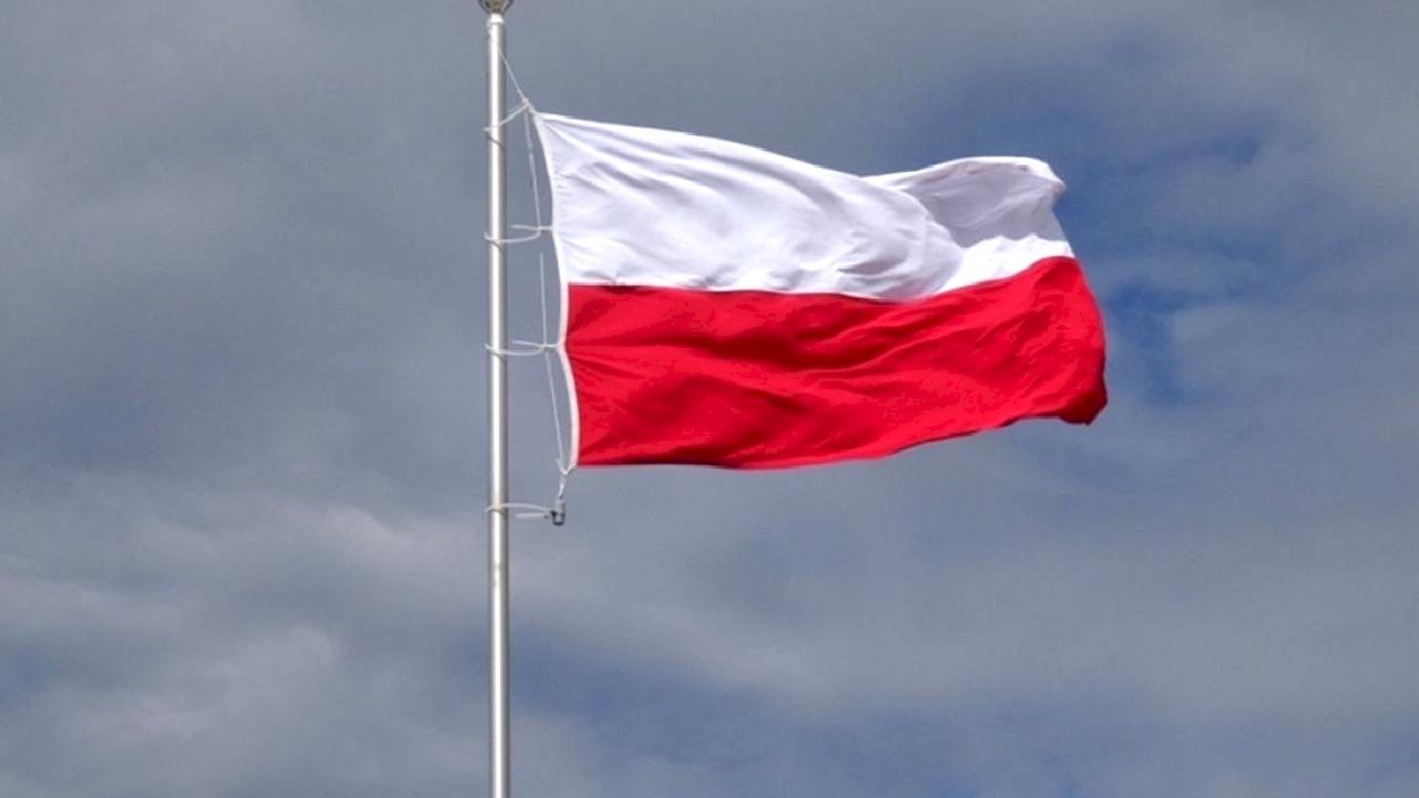 Polonya’da eski istihbarat şeflerine “Pegasus” soruşturması