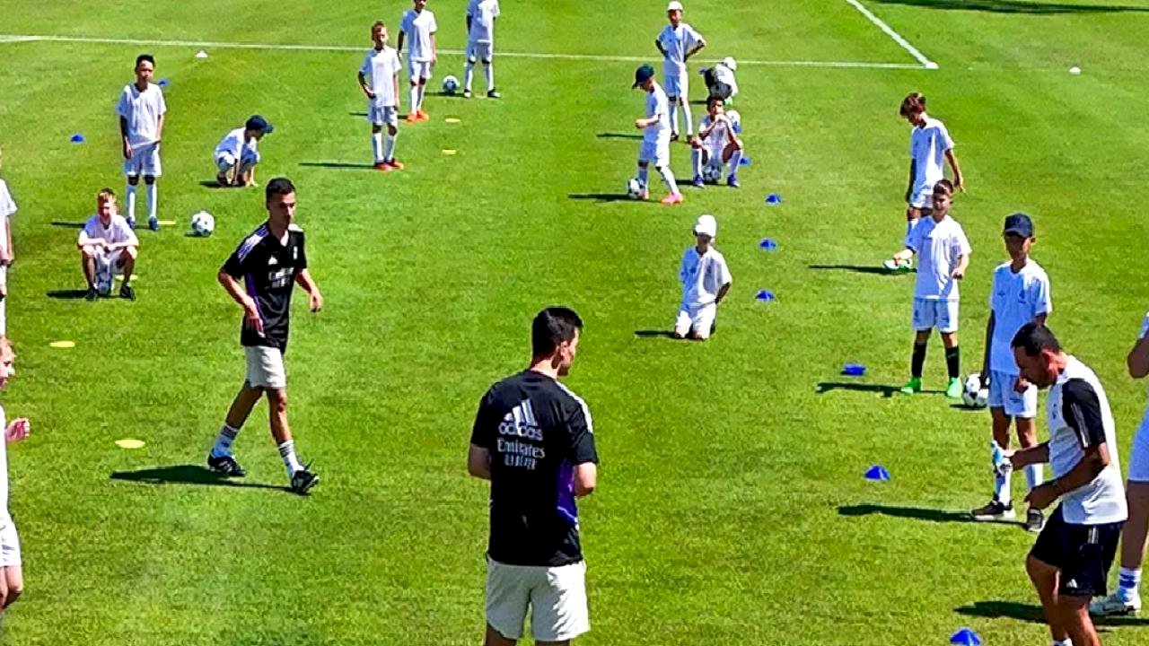 Real Madrid Futbol Okulu Regnum’da