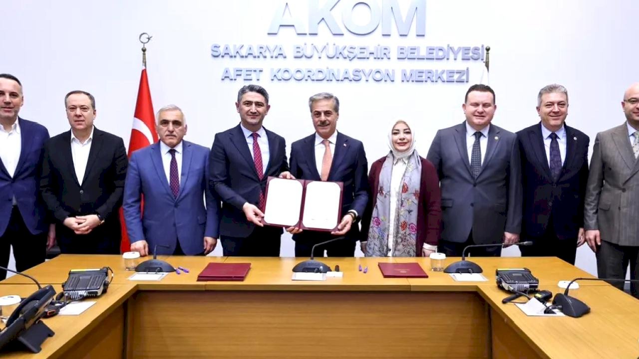 Sakarya’ya tarihi yatırım için imza atıldı