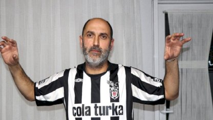 25 yıldır Beşiktaş'ın her maçını tek tek not alıyor