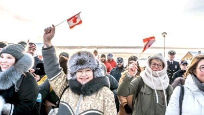 ABD Başkanı Trump'a gözdağı: Kanada ve Fransa Grönland'da konsolosluk açtı