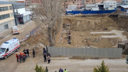 Ankara'da göçük altında kalan işçi hayatını kaybetti