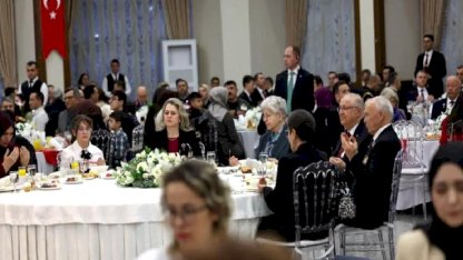 Bakan Güler, şehit aileleri ve gazilerle iftar yemeğinde bir araya geldi