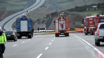Balıkesir'de kaza kırıma uğrayan F-16 uçağının enkazı kaldırılıyor