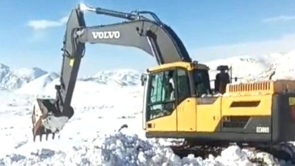 Bitlis’te karla mücadele çalışmaları sürüyor