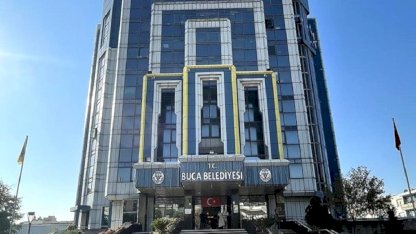 Buca Belediyesi'nde 28 şüpheliye gözaltı