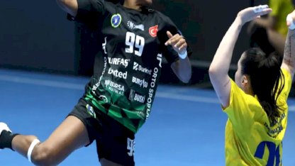 Bursa Büyükşehir Kadınlar Hentbol'de sezonu zirvede tamamladı