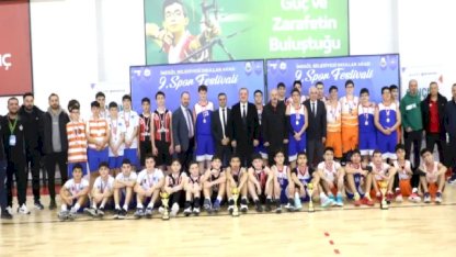 Bursa İnegöl’de Spor Festivalinde potanın yıldızları ödüllerini aldı