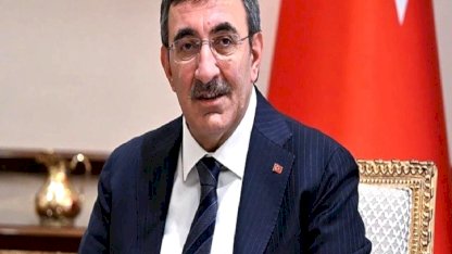 Cevdet Yılmaz, yılın karelerini seçti