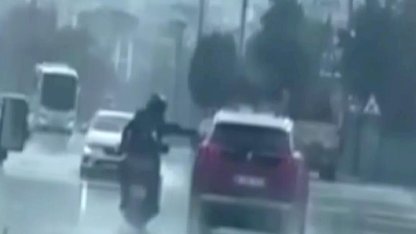 Denizli’de tehlikeli motosiklet sürüşü cezasız kalmadı!