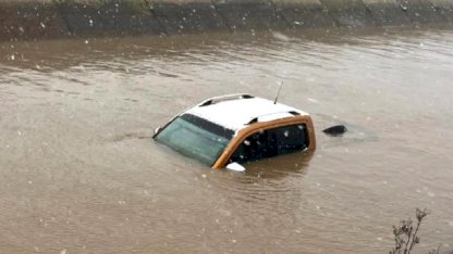 Edirne'de kanala uçan otomobilin sürücüsünün cansız bedeni bulundu