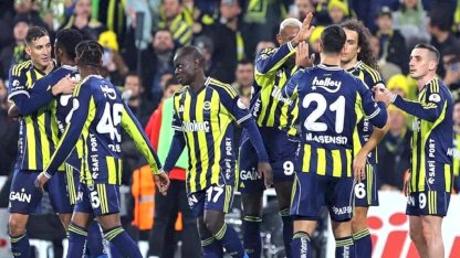 Fenerbahçe'nin Trabzonspor maçı kamp kadrosu duyuruldu