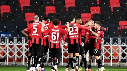 Gaziantep FK, Kasımpaşa'yı iki golle geçti