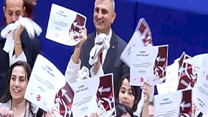 Gölcük'te 70 Taekwondocu kuşak atladı