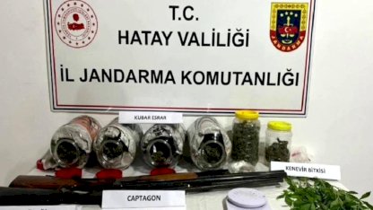 Hatay'da turşu bidonu kullanarak uyuşturucu ticareti yapan 5 kişi gözaltına alındı