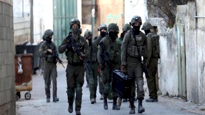 İsrail ordusu Batı Şeria'da düzenlediği baskınlarda 4 kişiyi gözaltına aldı