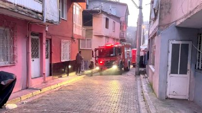 İzmir'de Müstakil Evde Yangın