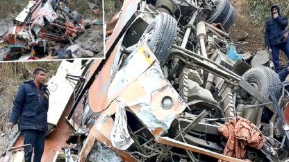 Katliam gibi kaza! Cansız bedenleri otobüsten güçlükle çıkardılar