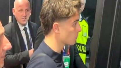 Kenan Yıldız'ın telefon duvar kağıdı gündem oldu