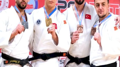 Kocaeli’de Judo Şampiyonasında Kağıtspor’dan madalya yağmuru