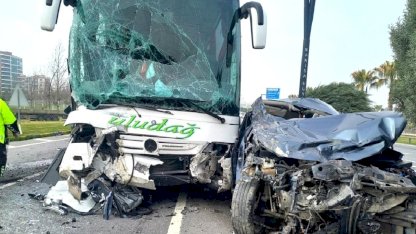 Manisa’da zincirleme kaza: 6 yaralı