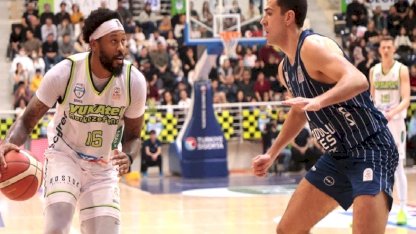 Merkezefendi Belediyesi Basket, Anadolu Efes'i mağlup etti