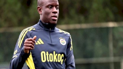 N’Golo Kante ilk antrenmanına çıktı