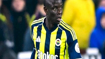 N'Golo Kante: Umarım taraftarlarla birlikte sezonu da kazanırız