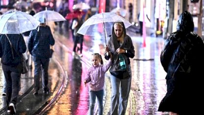 Önümüzdeki günlerde yurtta sıcaklıklar yükselecek: Yağışlar devam ediyor