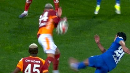 Rizespor - Galatasaray maçında penaltı beklentisi!