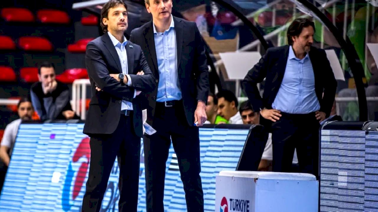 TOFAŞ Antrenörü Murat Yılmaz: Bu galibiyet önemliydi