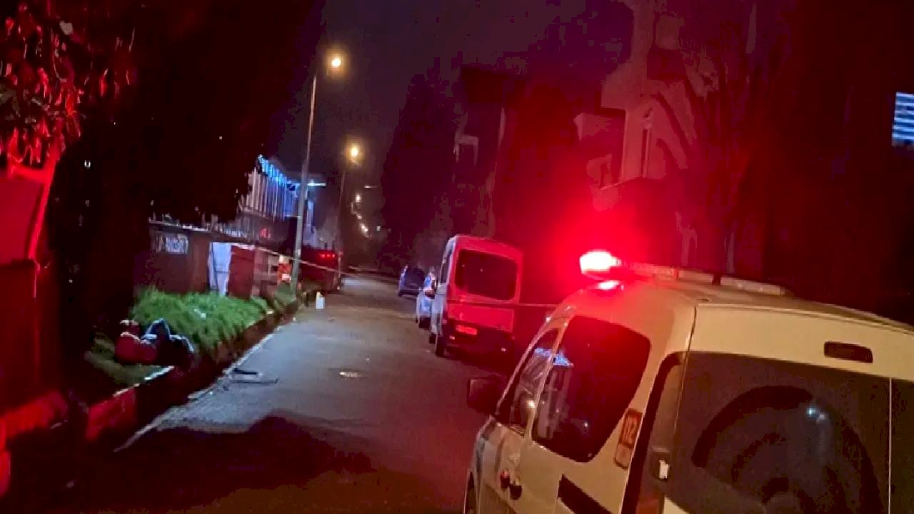 Tren Durağında Cinayet ve İntihar