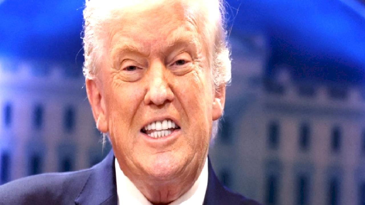 Trump: İran'da 800'den fazla göstericiyi idamdan kurtardım