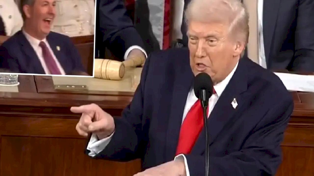 Trump parmağıyla gösterip hedef aldı: Bu insanlar deli, gerçekten deli