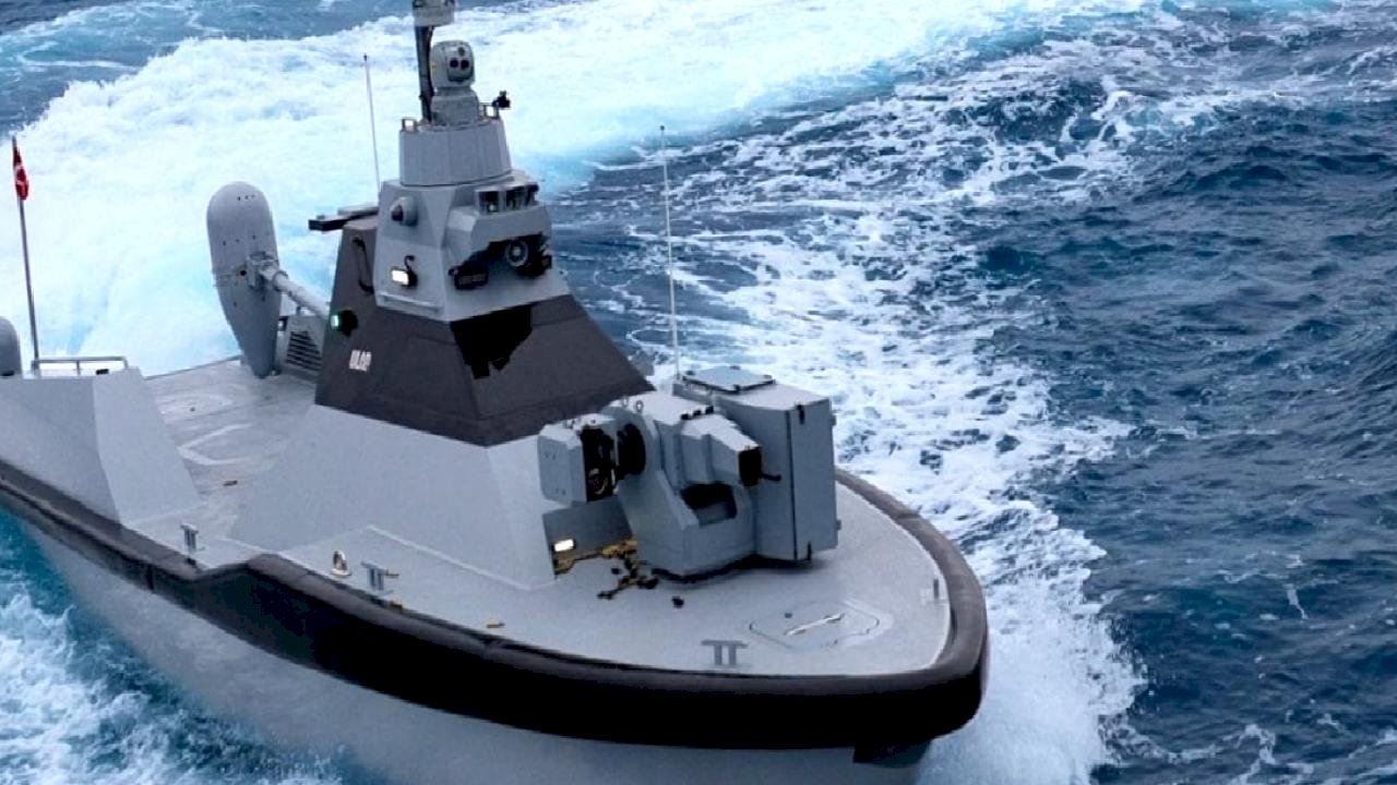 Türkiye'nin ilk SİDA'sı suya indi, yerli silahla göreve başladı